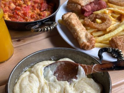 c63b7a965f3fbd2bfab1b205a41a5eb3